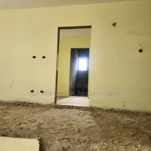 6bdrm House in Ccd Real State, Oromia-Finfinne for sale