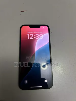 New Apple iPhone 13 128 GB Green