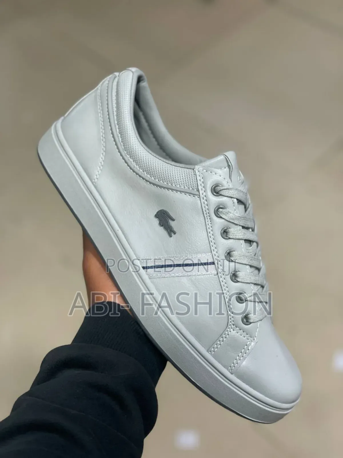 Lacoste Carnaby Legacy Sneaker