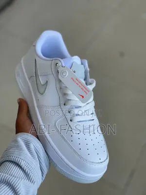 Triple White Nike Jewl Air Force 1