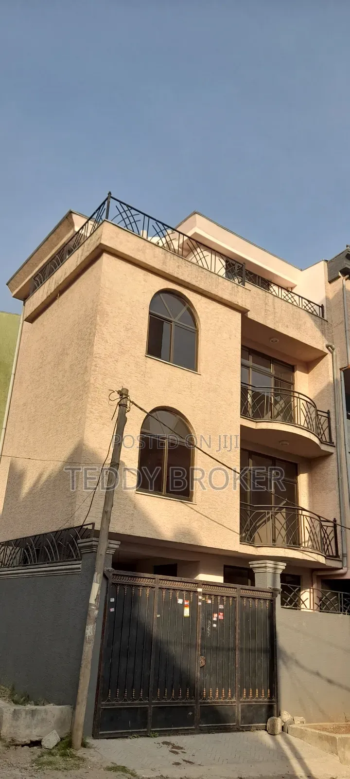 7bdrm House in Haile Garment, Nifas Silk-Lafto for sale