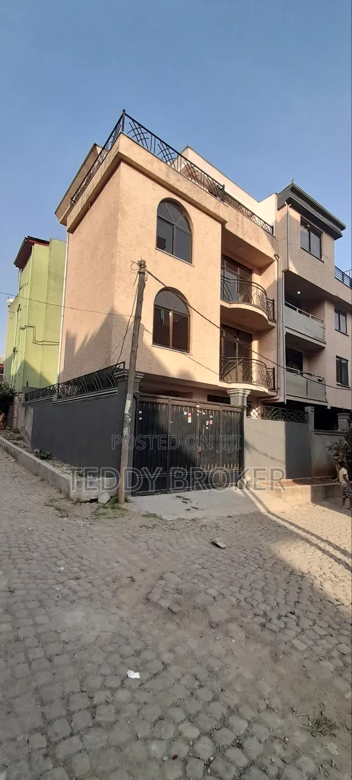 7bdrm House in Haile Garment, Nifas Silk-Lafto for sale