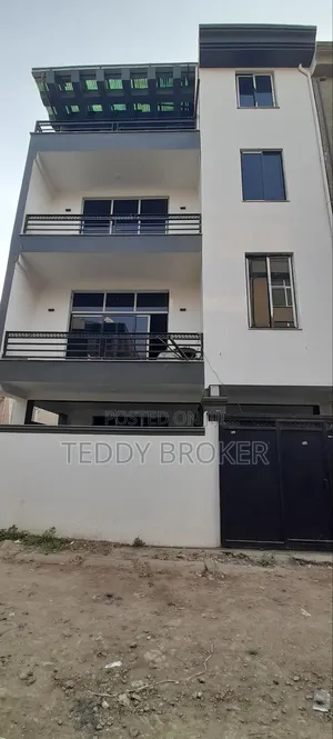 8bdrm House in Haile Garment, Nifas Silk-Lafto for sale