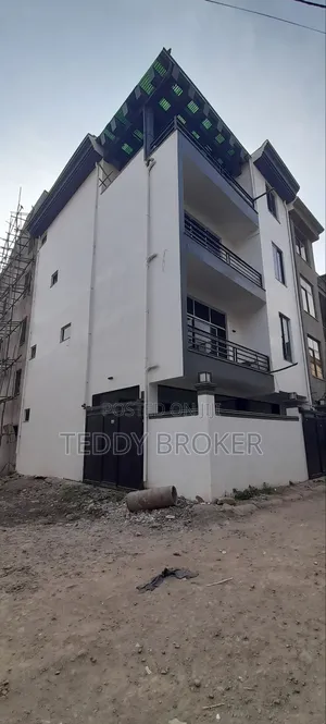 8bdrm House in Haile Garment, Nifas Silk-Lafto for sale