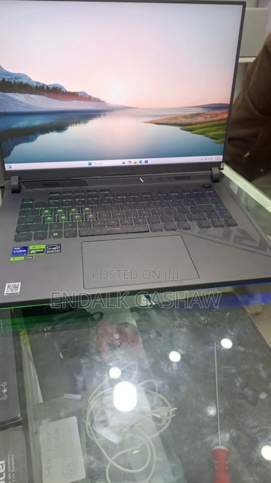 New Laptop Asus ROG Strix G15 16GB Intel Core I9 SSD 1T