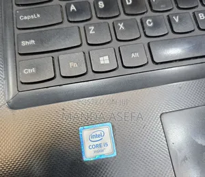 Laptop Lenovo IdeaPad 1 8GB Intel Core I5 HDD 1T