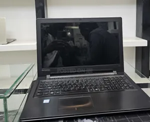 Laptop Lenovo IdeaPad 1 8GB Intel Core I5 HDD 1T