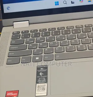New Laptop Lenovo 8GB AMD Ryzen 5 SSD 512GB