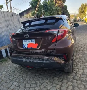 Toyota C-HR 2017 Silver