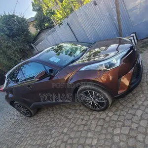 Toyota C-HR 2017 Silver