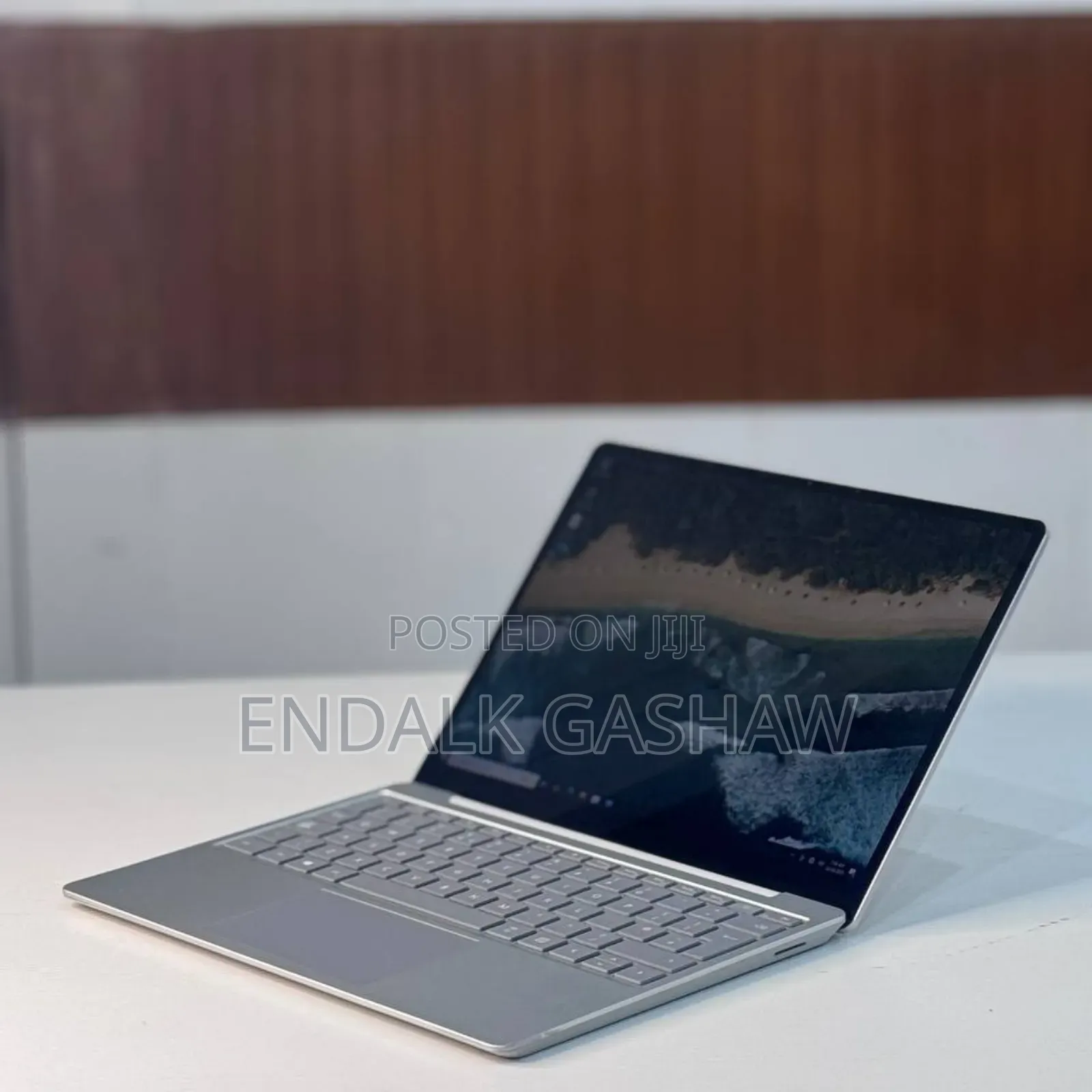 New Laptop Microsoft Surface Laptop 4 16GB Intel Core I5 SSD 256GB