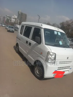 Suzuki Every 2012 White