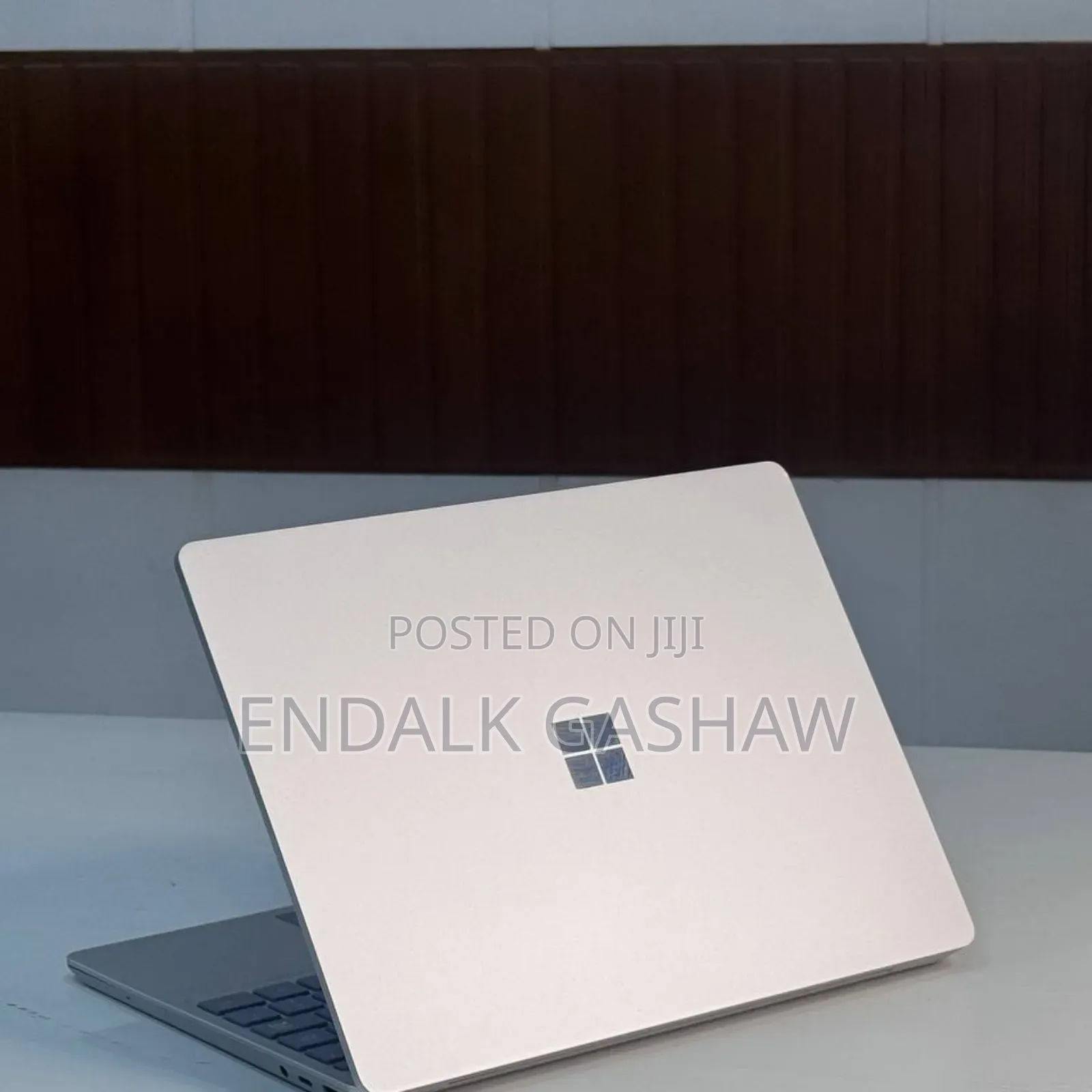 New Laptop Microsoft Surface Laptop 4 16GB Intel Core I5 SSD 256GB