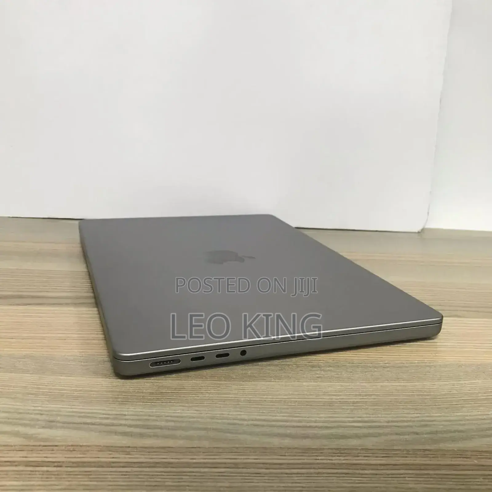 Laptop Apple MacBook Pro 2021 M1 16GB Apple M1 Pro SSD 512GB