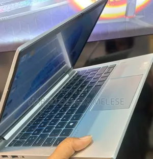 New Laptop HP EliteBook 830 G8 16GB Intel Core I5 SSD 512GB