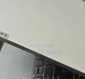 New Laptop Lenovo IdeaPad Flex 14 8GB AMD Ryzen 5 SSD 512GB