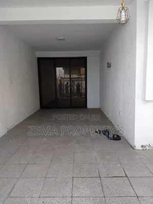 5bdrm House in Bole for sale