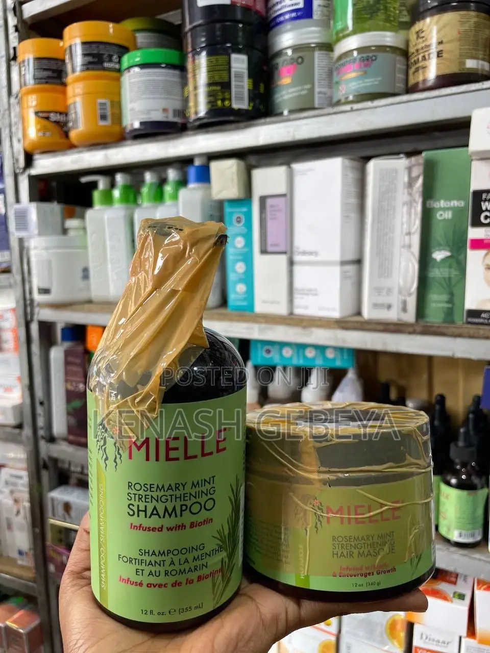 Mielle Rosemary Mint Strengthening Shampoo and Hair Masque