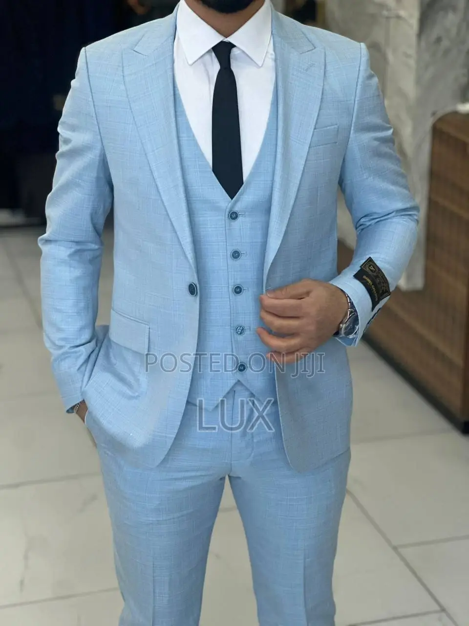 Türkiye Suits for Whole Sale