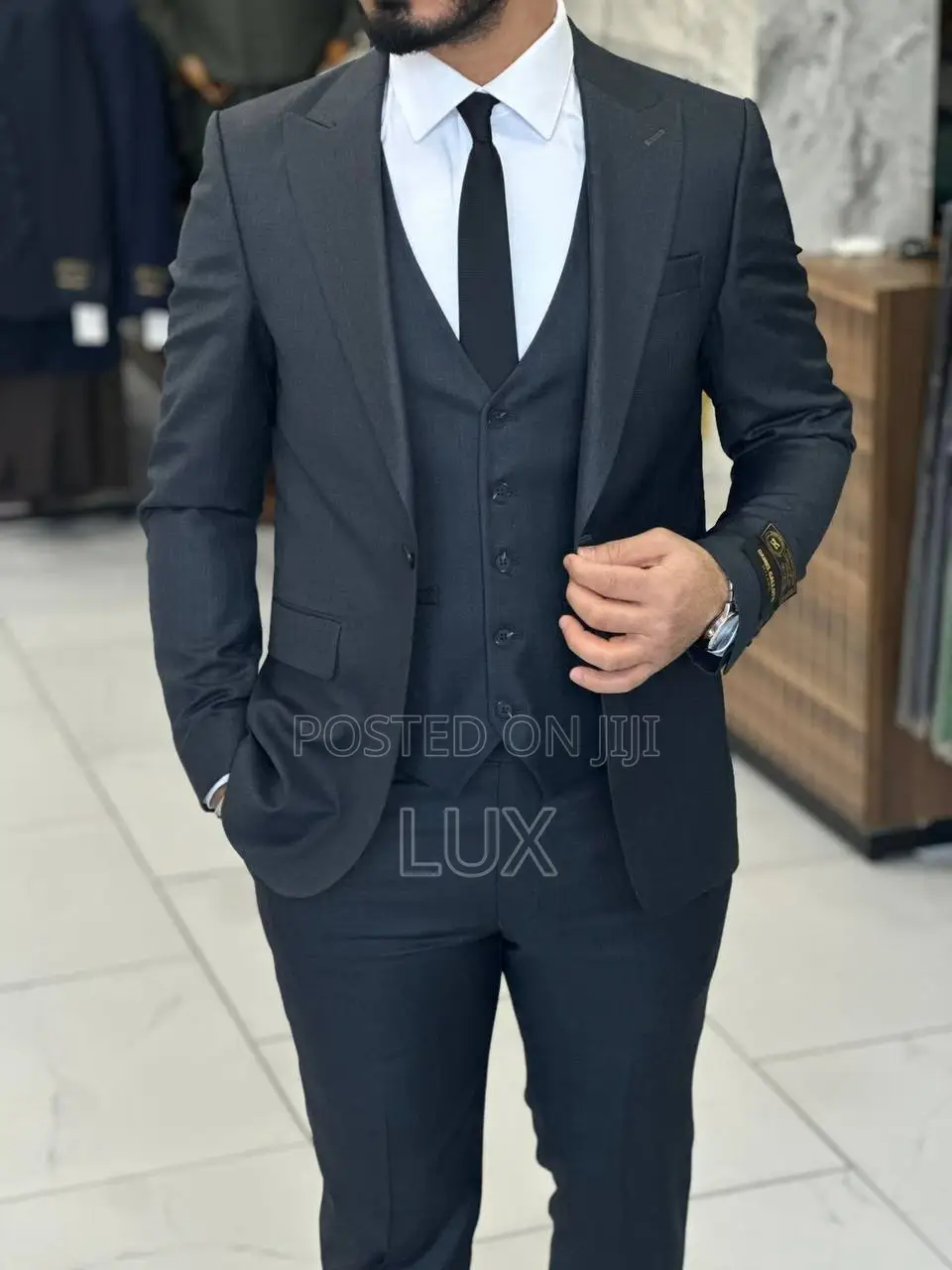 Türkiye Suits for Whole Sale
