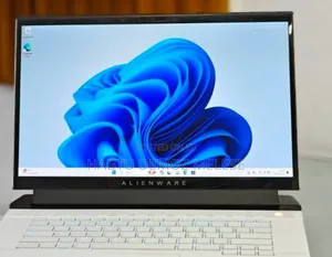 New Laptop Alienware M15 R3 16GB Intel Core I7 SSD 512GB