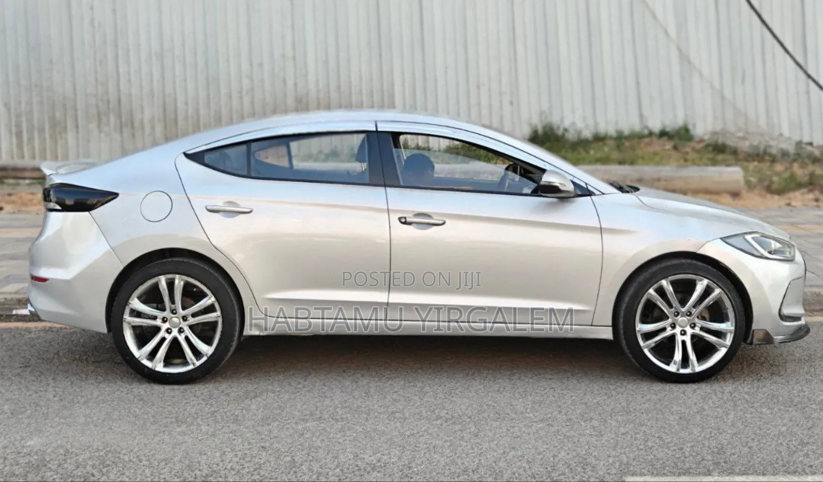 Hyundai Elantra 2016 Silver