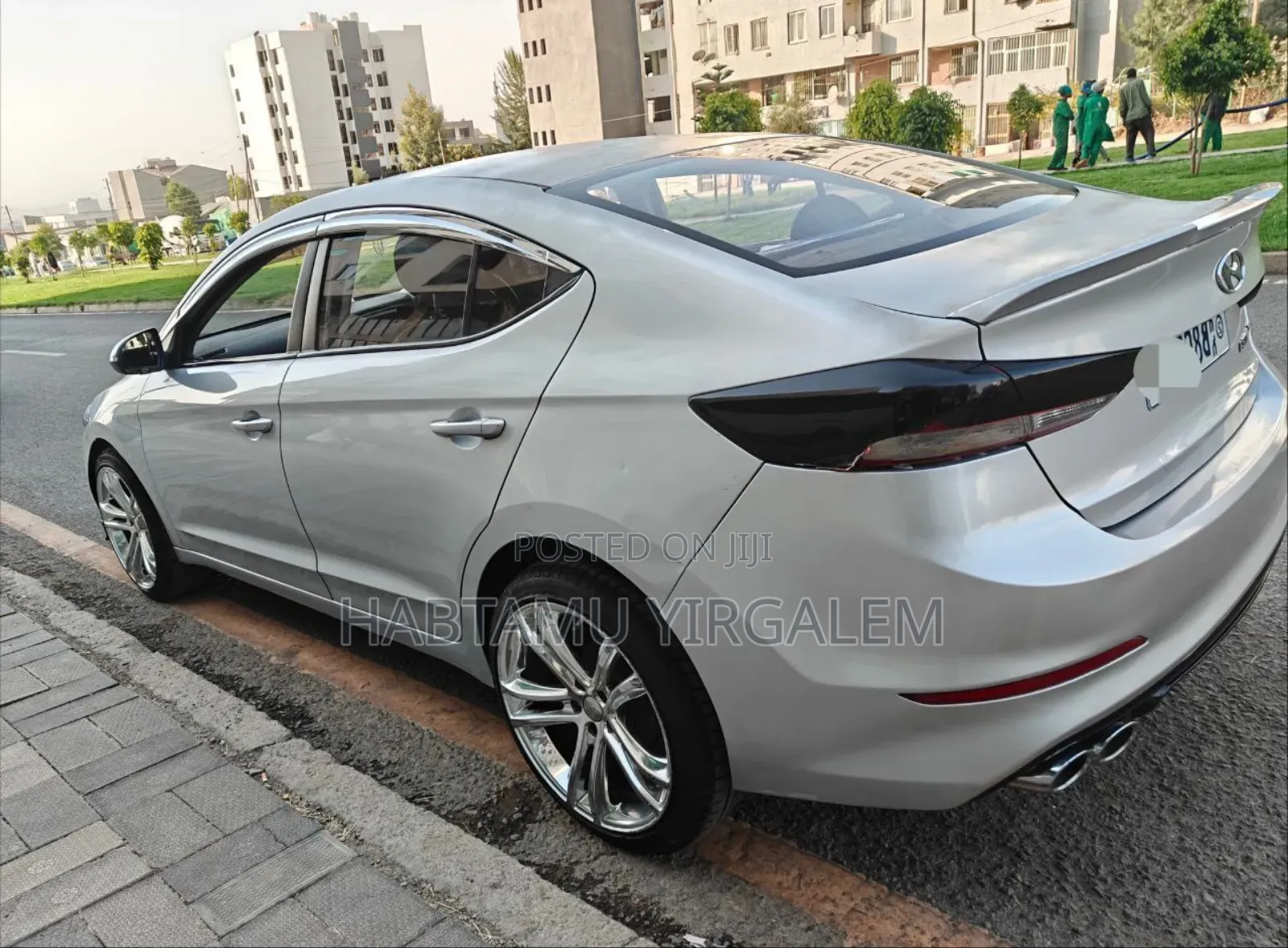 Hyundai Elantra 2016 Silver