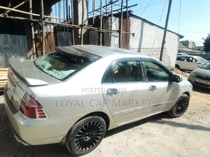 Toyota Corolla 2005 Gold