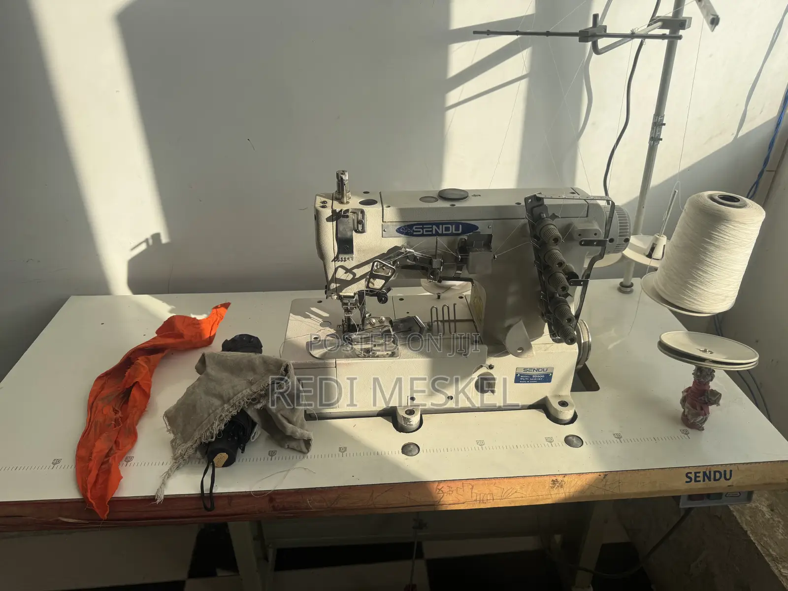Overlock Machine and Cover Stitch