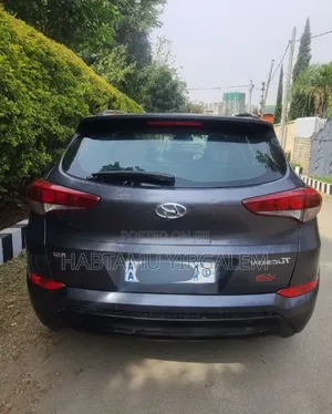 Hyundai Tucson 2018 Blue