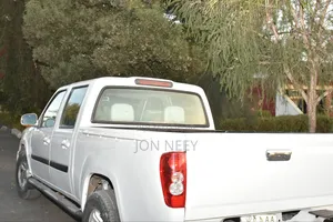 Toyota Hilux 2013 White