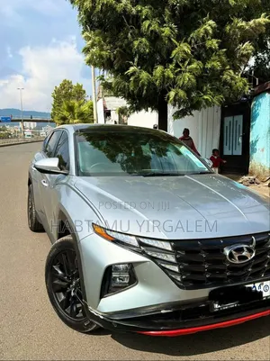 Hyundai Tucson 2022 Silver