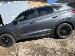 Hyundai Tucson 2016 Gray