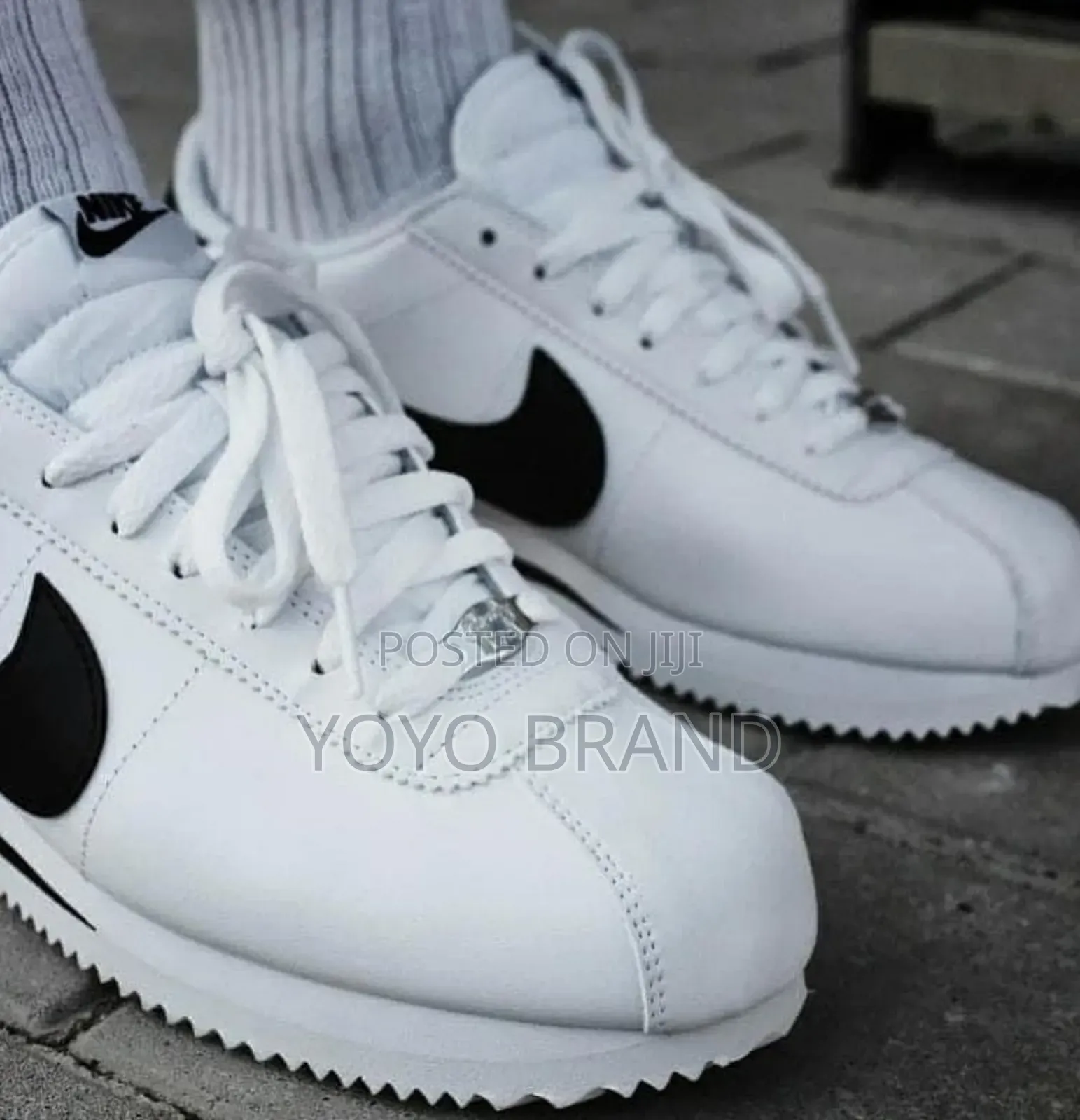 Nike Coretz Basic Sl White Black Fashion Sneaker