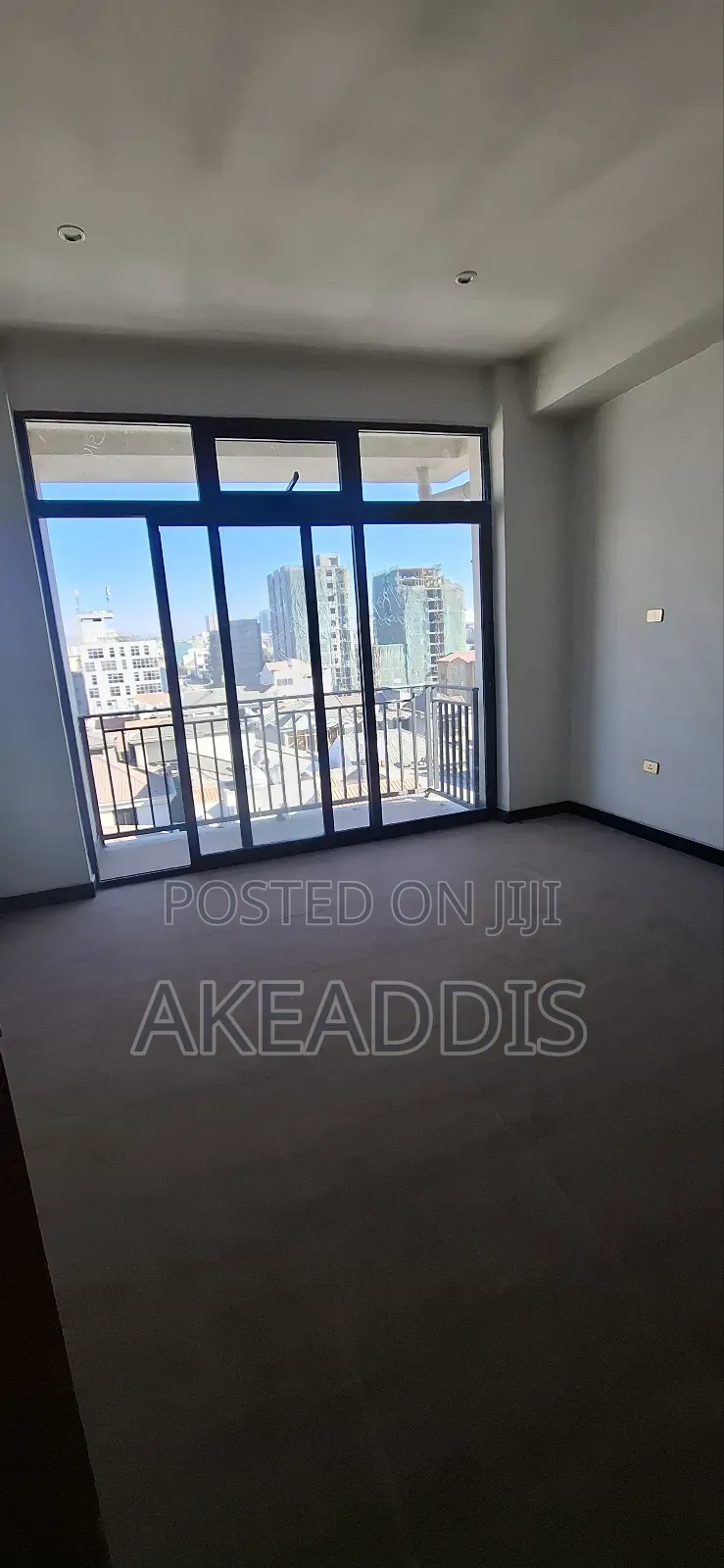 Furnished 4bdrm Apartment in Bole Ayat for sale