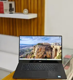 New Laptop Dell XPS 15 16GB Intel Core I7 SSD 512GB