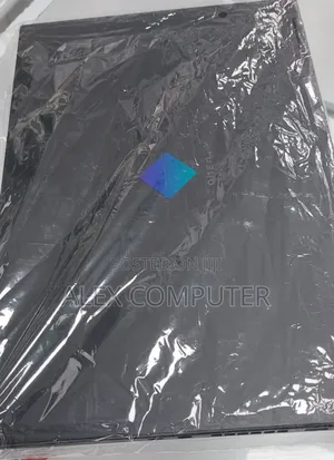 New Laptop HP Omen 16 16GB Intel Core I7 SSD 512GB