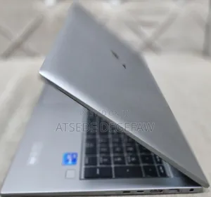 New Laptop HP ZBook Studio G8 16GB Intel Core I7 SSD 1T