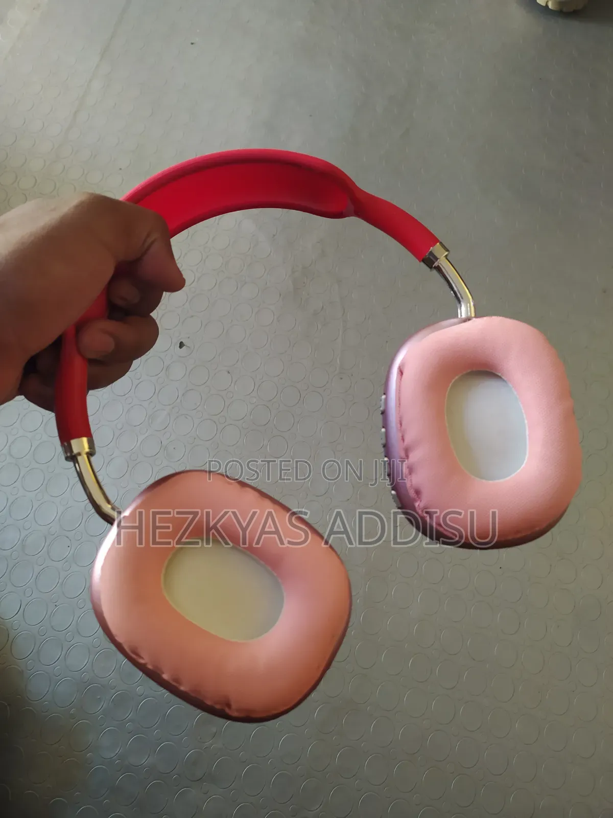 ከለሩ ስላልተመቸኝ ብቻ አዲስ ነው Free Delivery Call!!