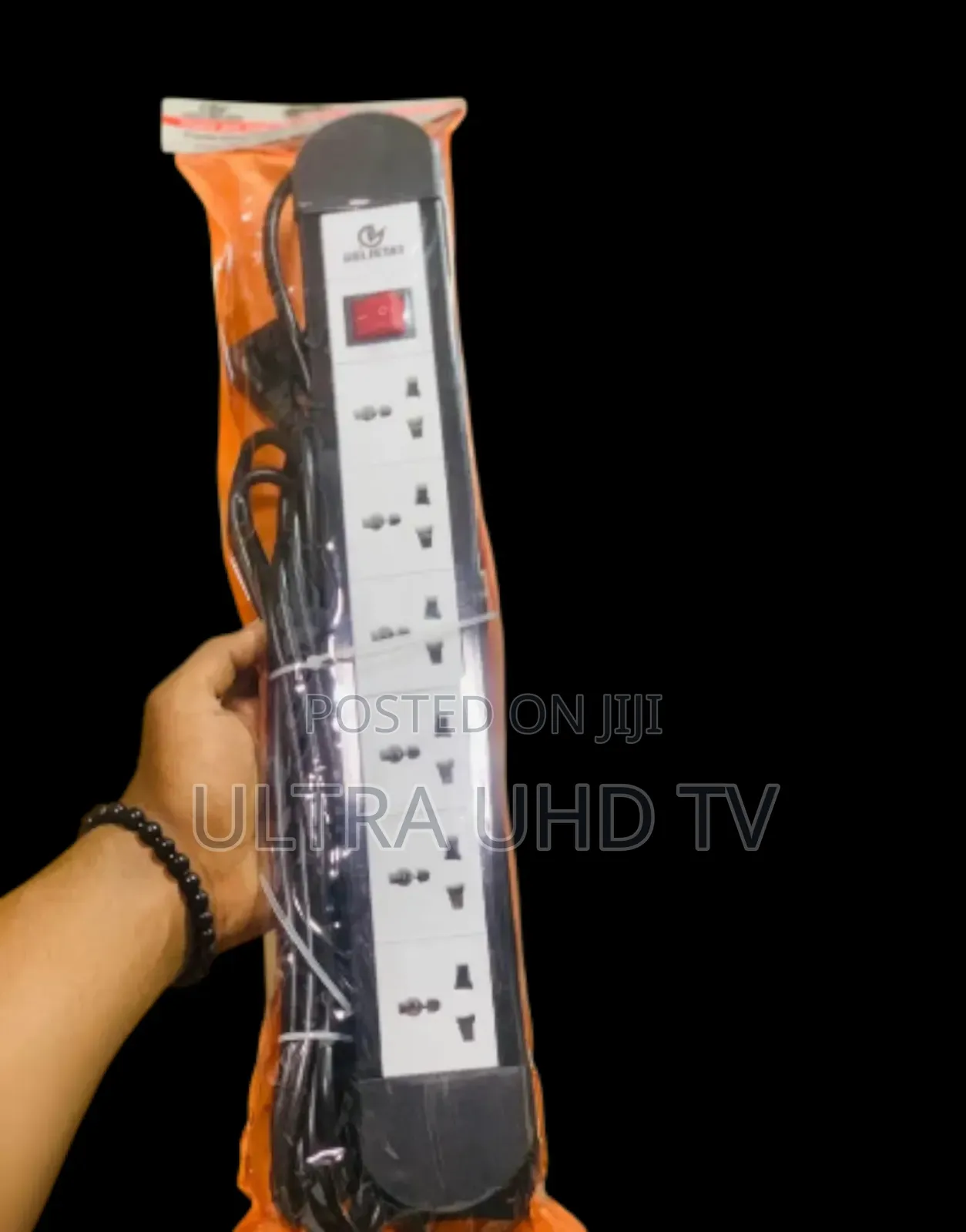 Gelistar Brand 6-Way Universal Extension Socket.