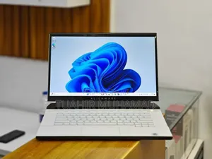 New Laptop Alienware M15 R3 16GB Intel Core I7 SSD 512GB