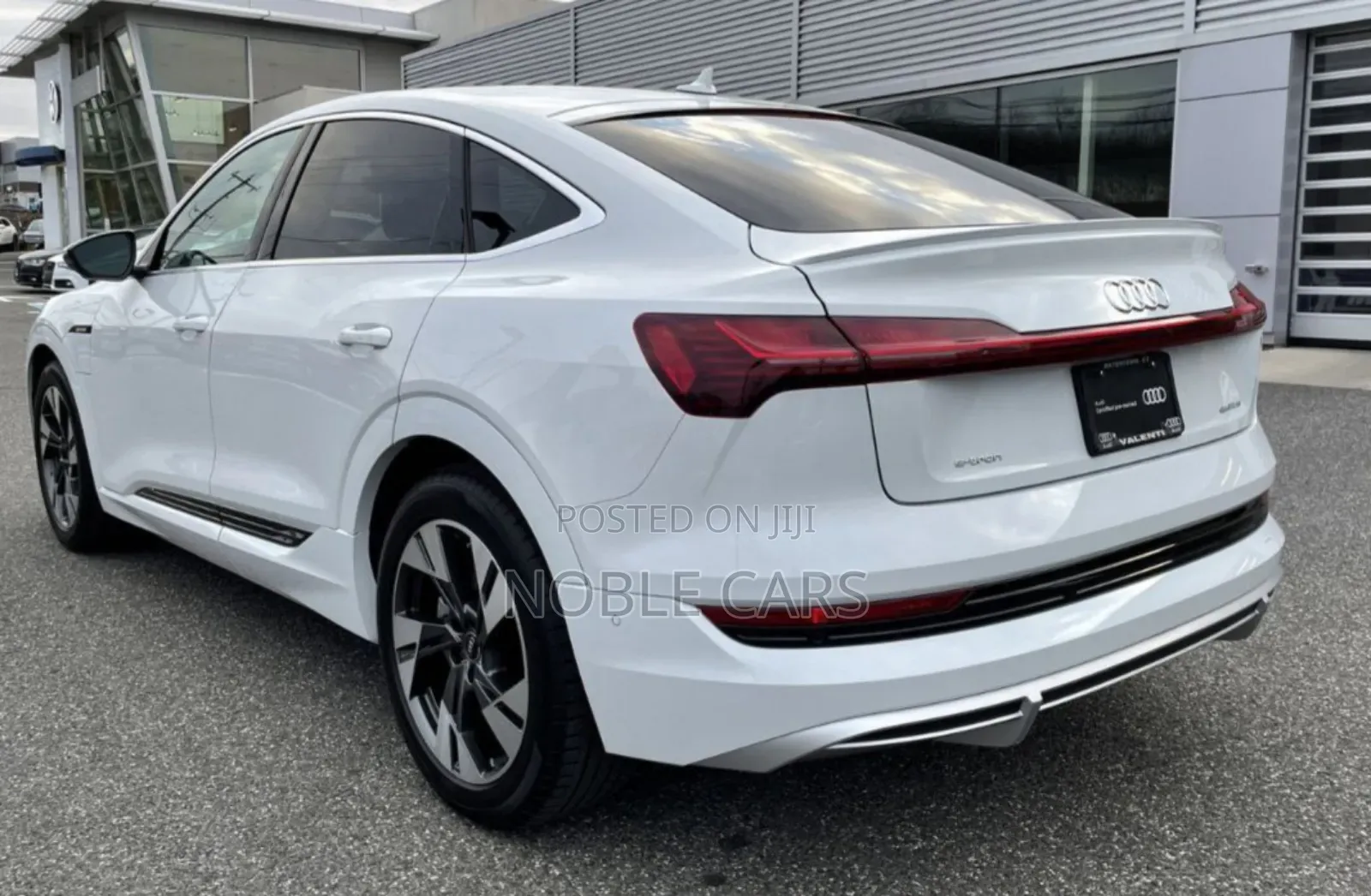 Audi Q4 e-tron 2023 White