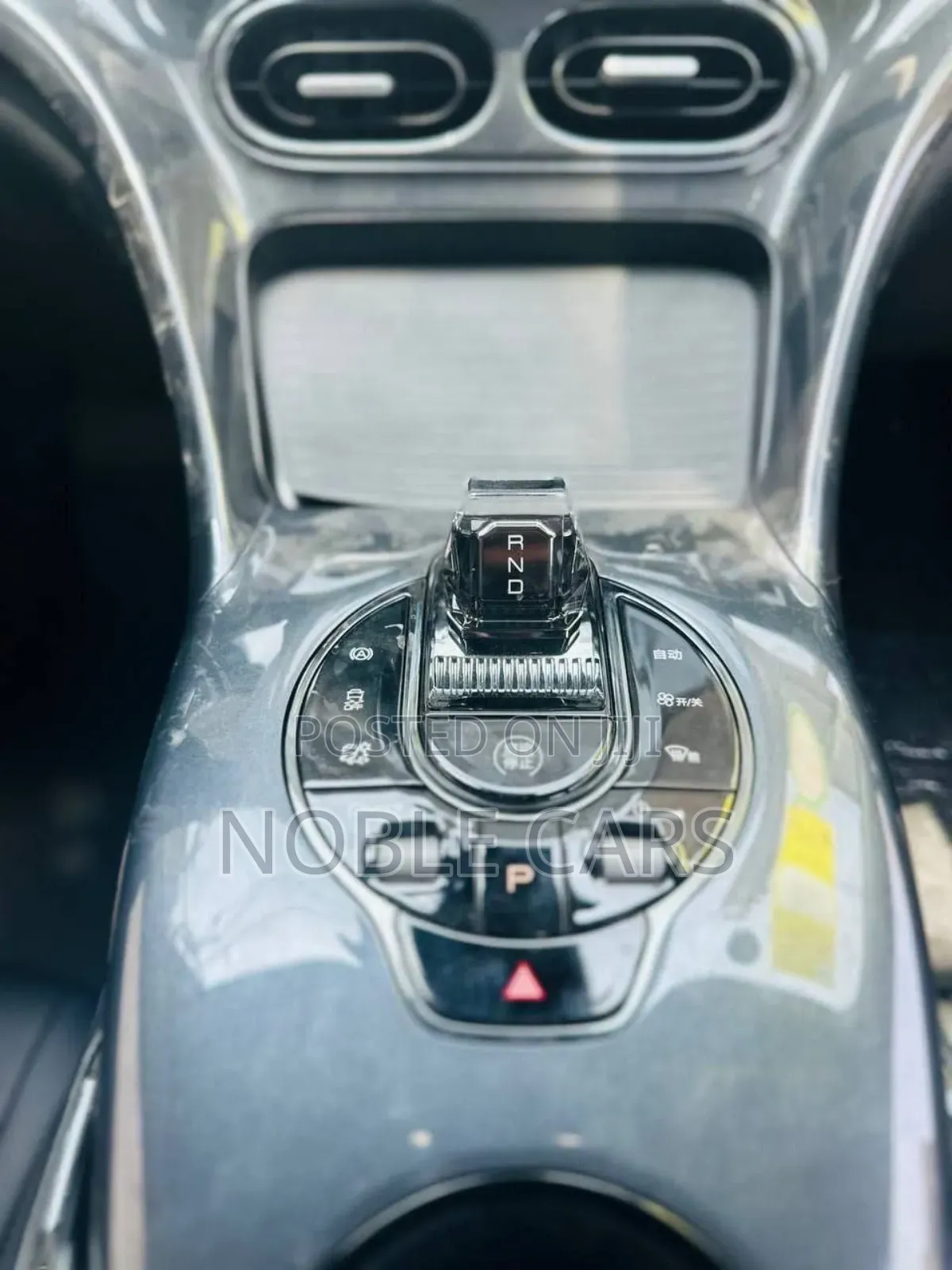 New BYD E2 43 kWh 94 hp FWD 2025 Gray