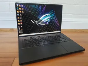 Laptop Asus ROG Zephyrus M16 GU603HR 16GB Intel Core I9 SSD 512GB