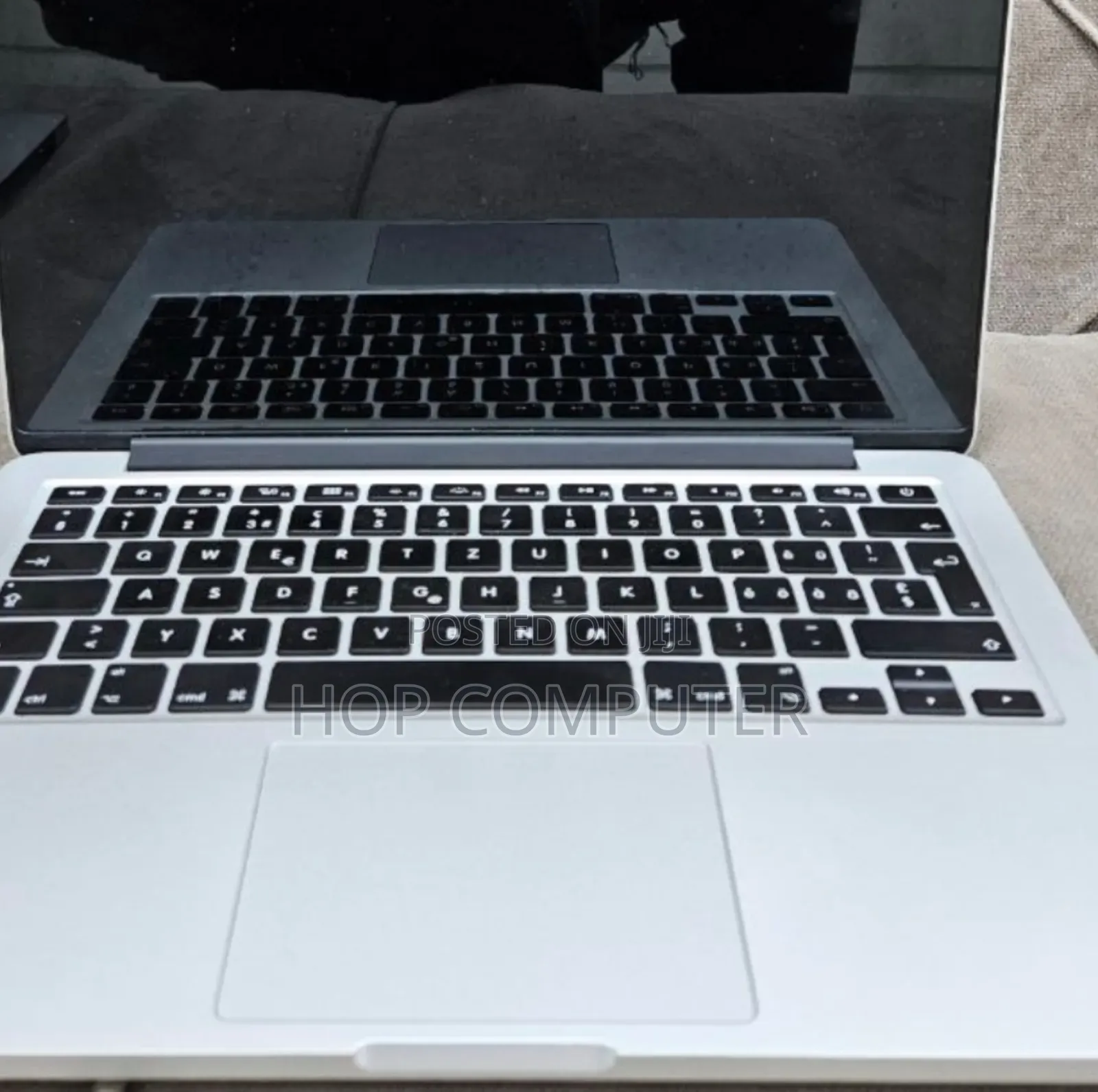 New Laptop Apple MacBook Pro 2015 8GB Intel Core I5 SSD 128GB