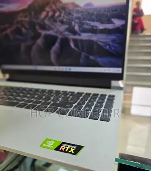 New Laptop Dell G15 5511 16GB Intel Core i7 SSD 512GB