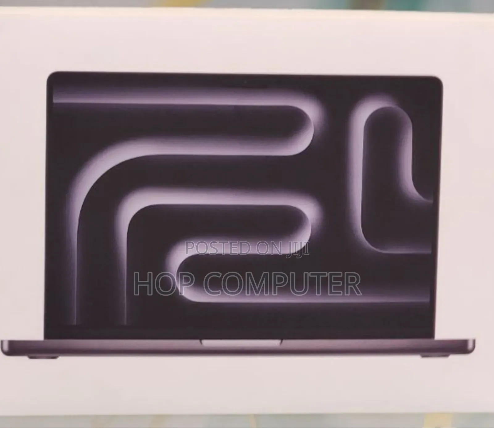 New Laptop Apple Macbook Pro 2025 M5 14-Inch 16GB Apple M5 SSD 512GB