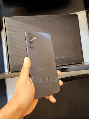 New Samsung Galaxy Jump3 128 GB Black