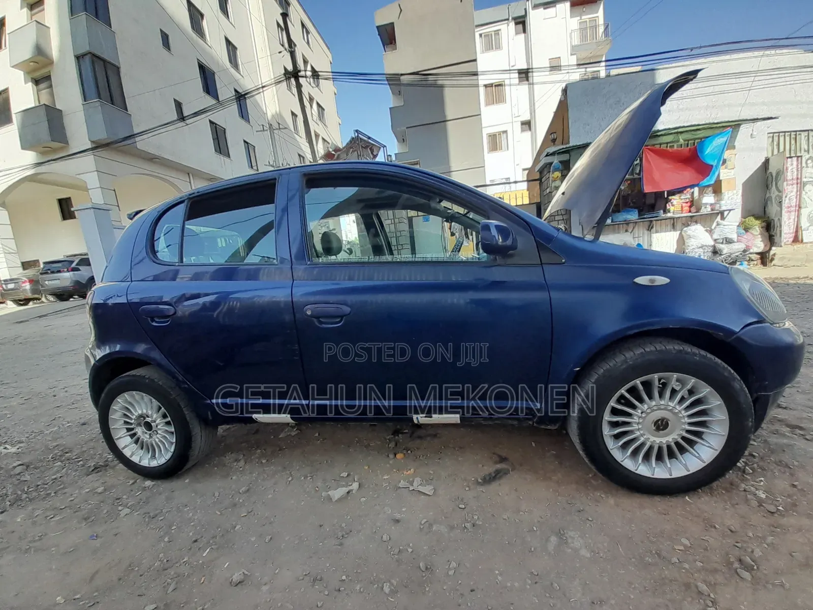 Toyota Vitz 2001 Blue