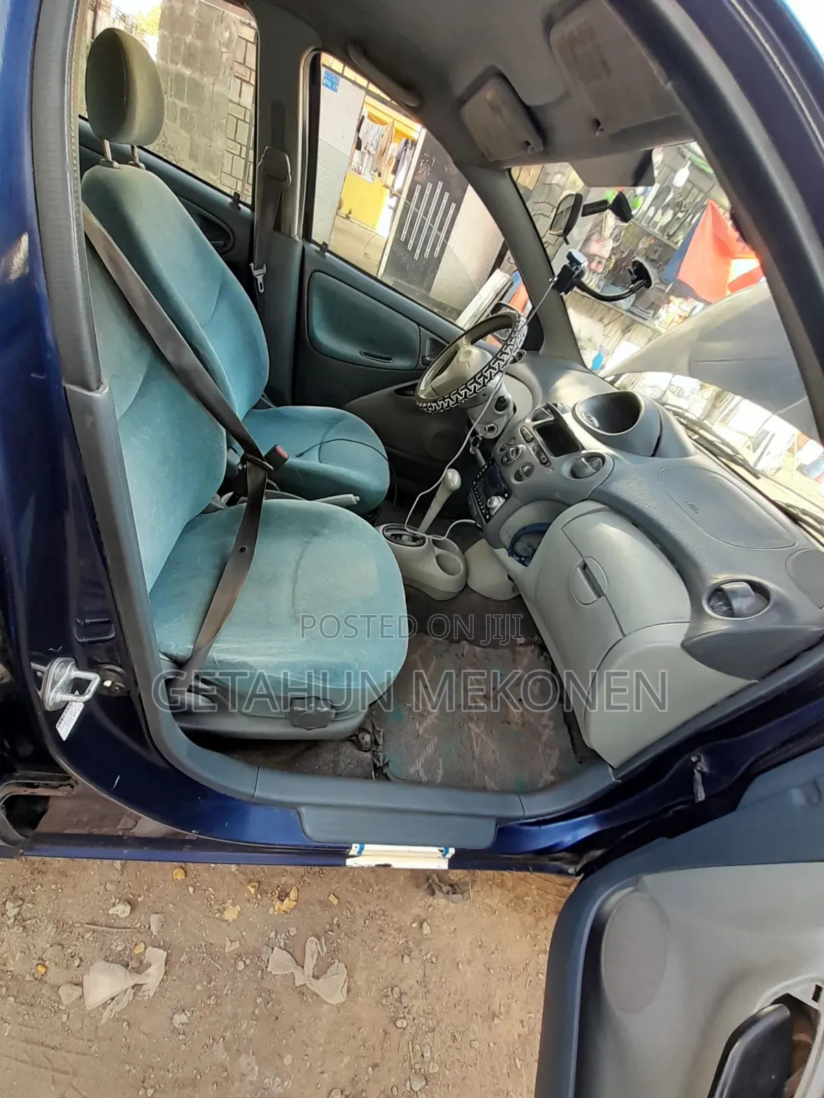 Toyota Vitz 2001 Blue